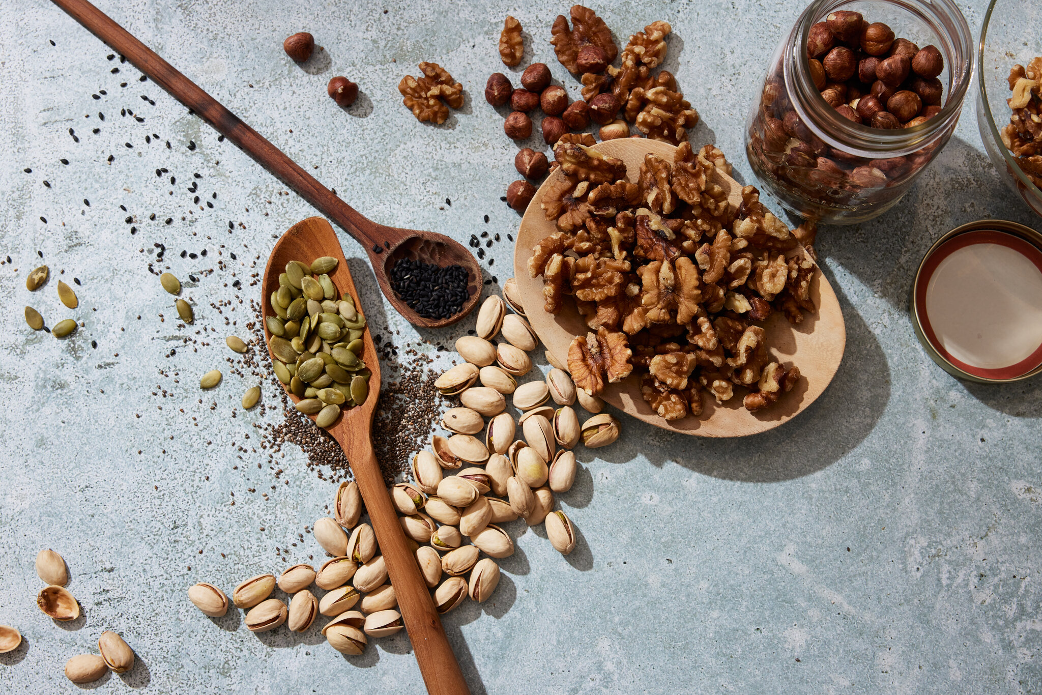 NUTS & SEEDS